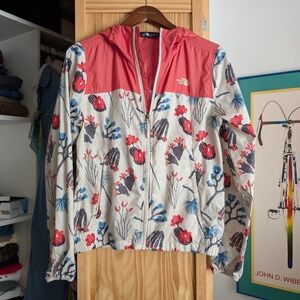 The North Face Windbreaker Size Medium